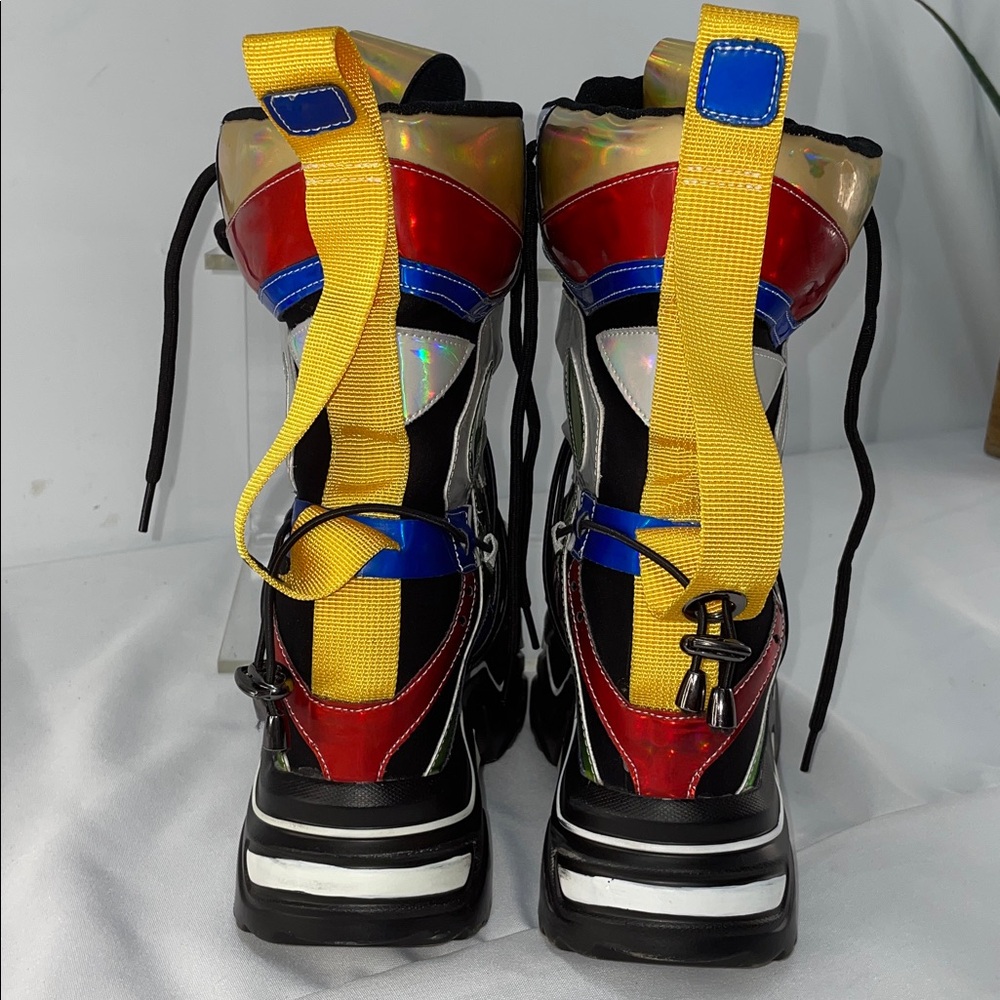 HOLOGRAPHIC HI TOP SNEAKERS FTL-02-072 - Picture 5 of 9